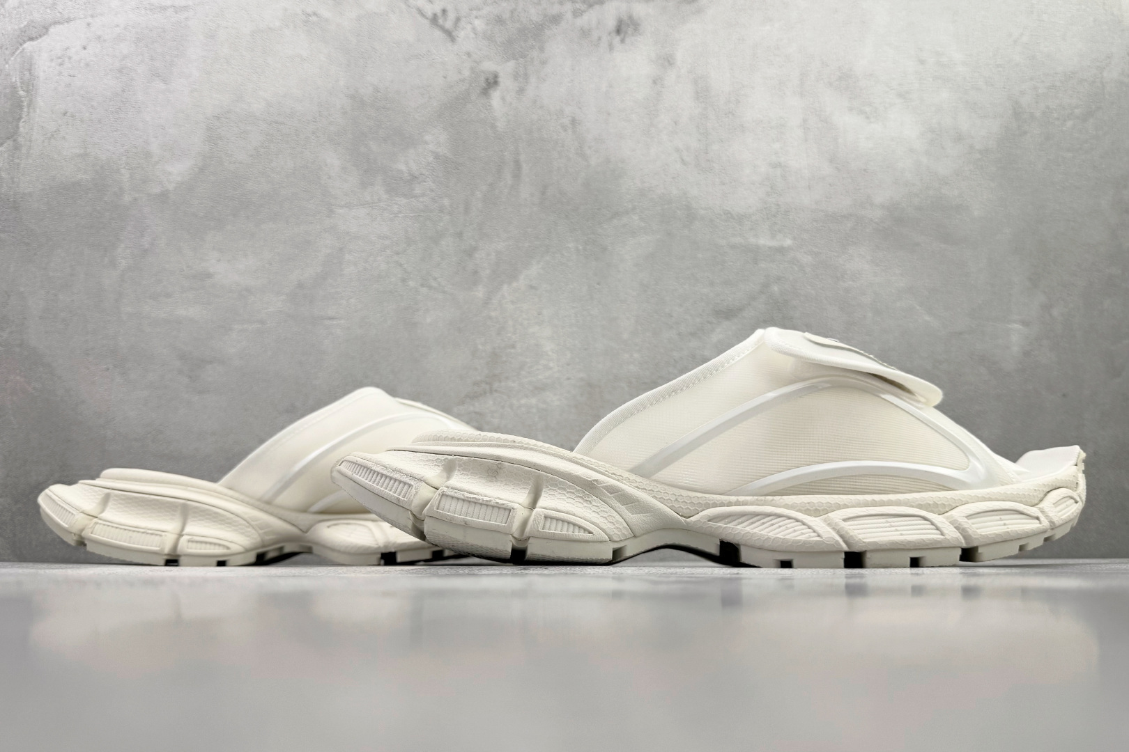 独立订单 公认最强品质 Balenciaga巴黎世家 3XL 白色 799939W3XSM