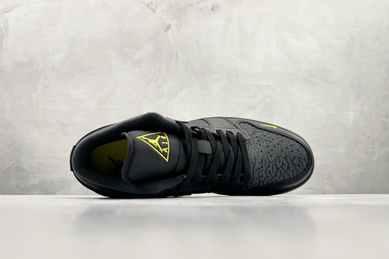 240 Jordan Air Jordan 1 Low SE 黑色 IM6568-010