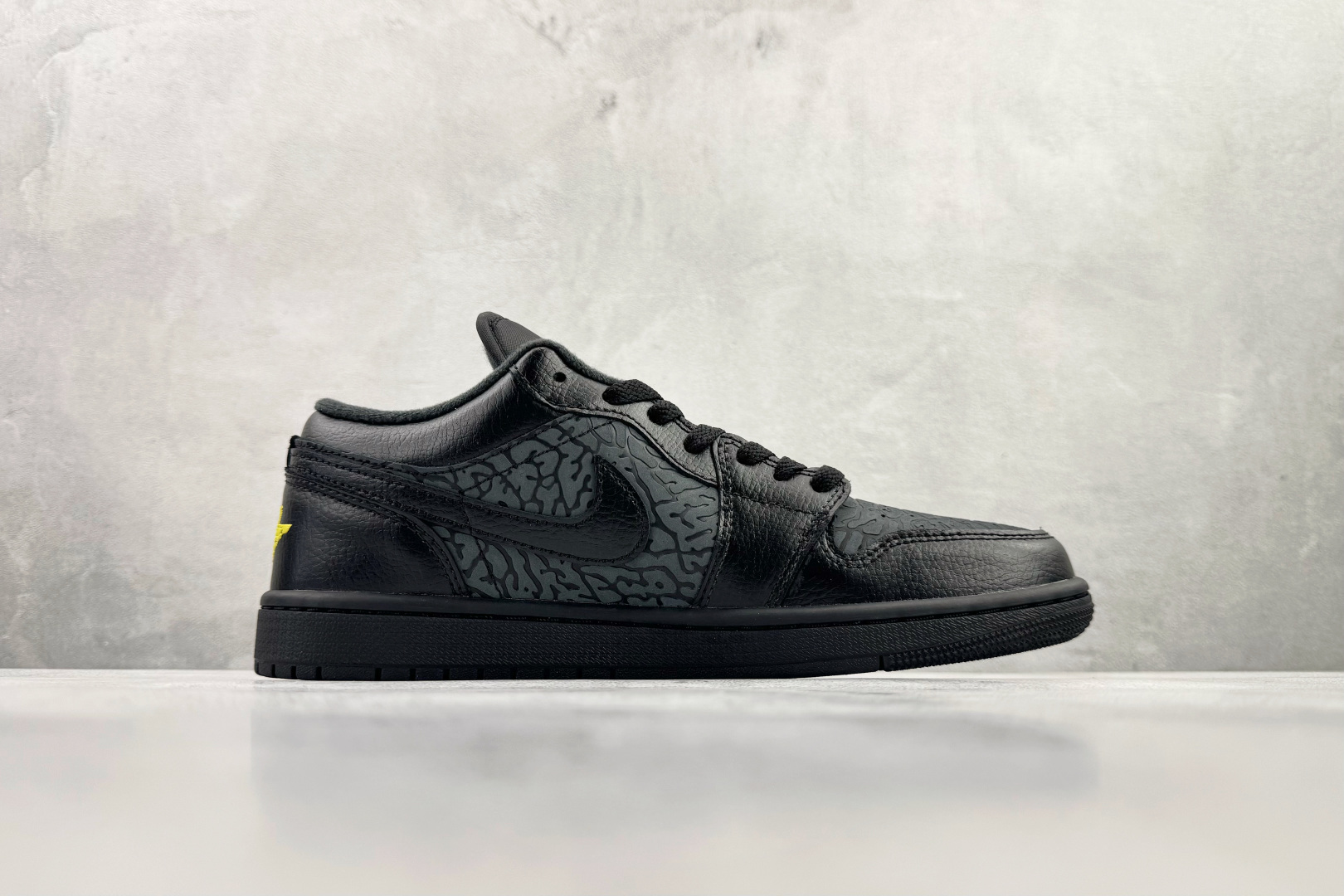 240 Jordan Air Jordan 1 Low SE 黑色 IM6568-010