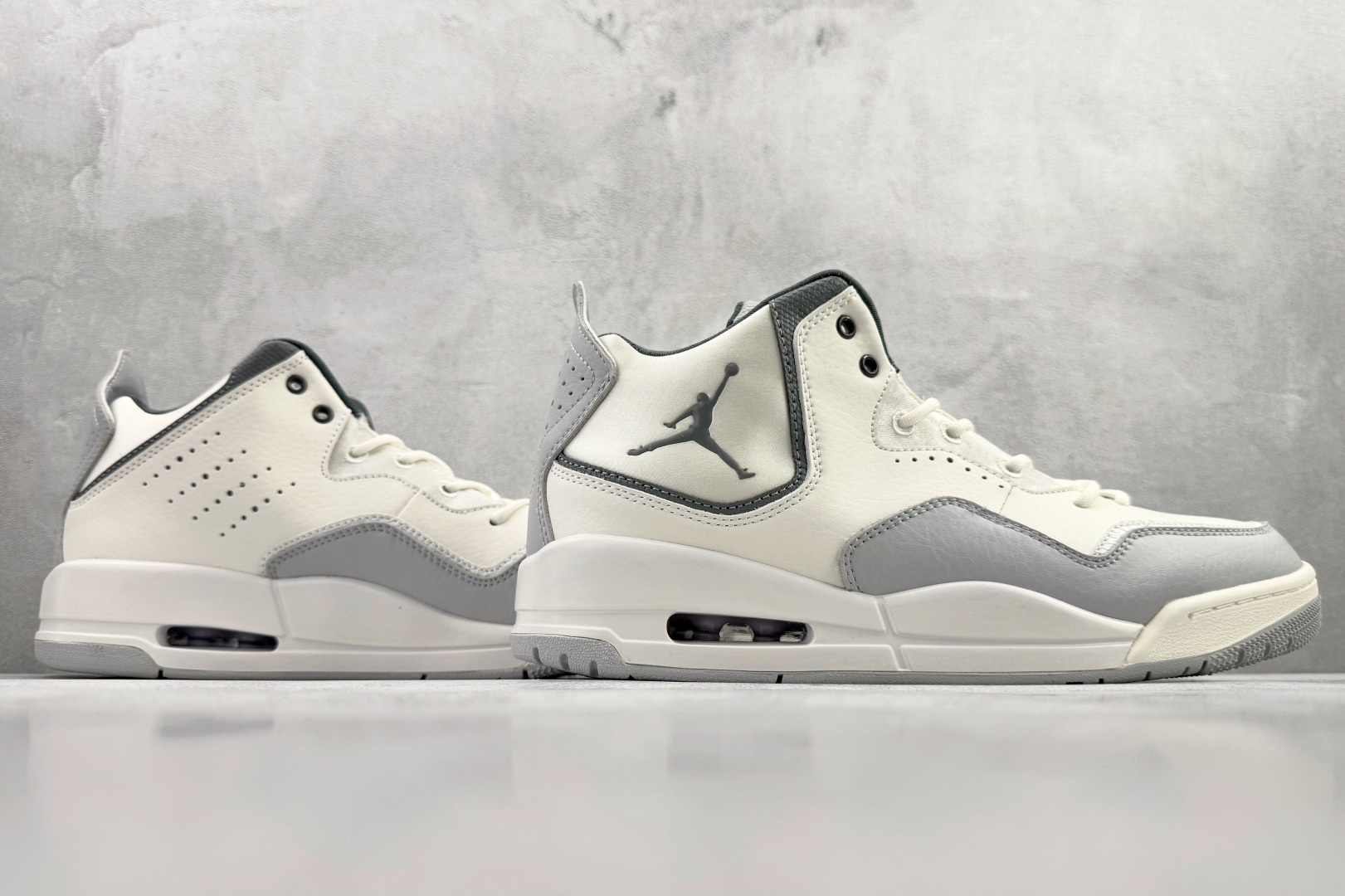 HJ 210 Jordan Courtside 23 灰白 HQ1192-101