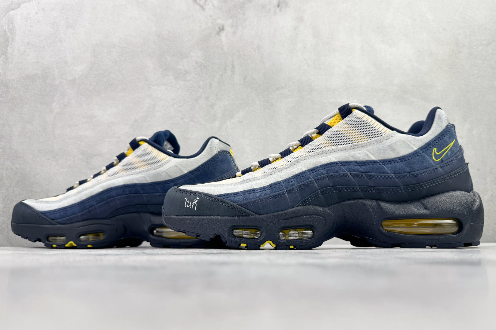 K22.0 400 Eric Koston x Nike Air 95 蓝白 HQ8492-400-Chinese UA Cheap High Quatity Brand Clothes Bags handbags Sneakers wholesale wholesaler seller from China Factory suppliers Fashion Clothing Shoes best Quality Beautiful Price K22.0 400 Eric Koston x Nike Air 95 蓝白 HQ8492-400