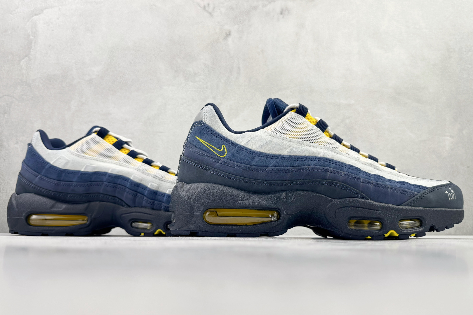 K22.0 400 Eric Koston x Nike Air 95 蓝白 HQ8492-400-Chinese UA Cheap High Quatity Brand Clothes Bags handbags Sneakers wholesale wholesaler seller from China Factory suppliers Fashion Clothing Shoes best Quality Beautiful Price K22.0 400 Eric Koston x Nike Air 95 蓝白 HQ8492-400