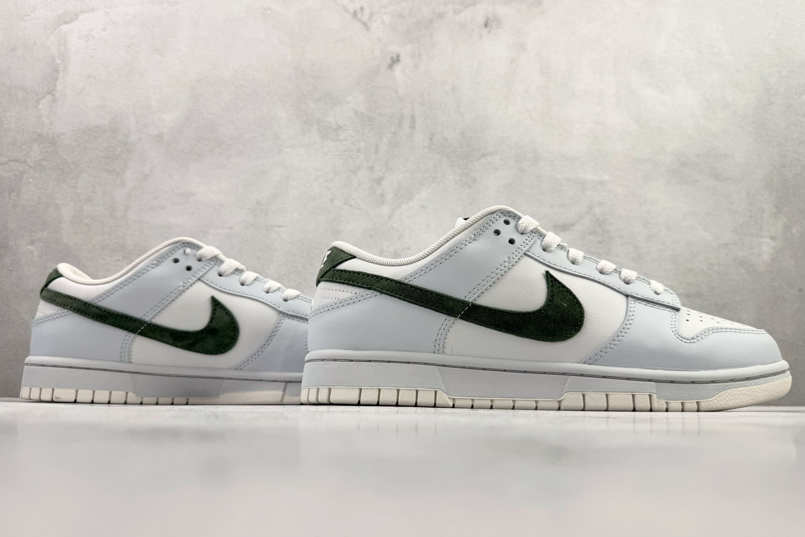 220 Nike Dunk Low 银白 IM3371-030