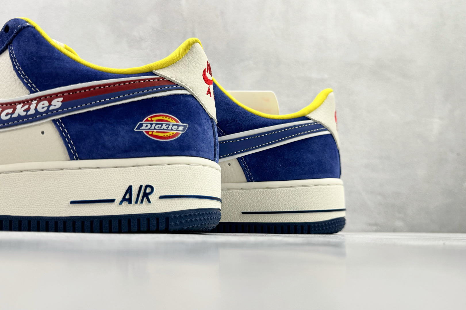 260 Nike Air Force 1'07 LX 蓝黄 SY1388-006-Chinese UA Cheap High Quatity Brand Clothes Bags handbags Sneakers wholesale wholesaler seller from China Factory suppliers Fashion Clothing Shoes best Quality Beautiful Price 260 Nike Air Force 1'07 LX 蓝黄 SY1388-006