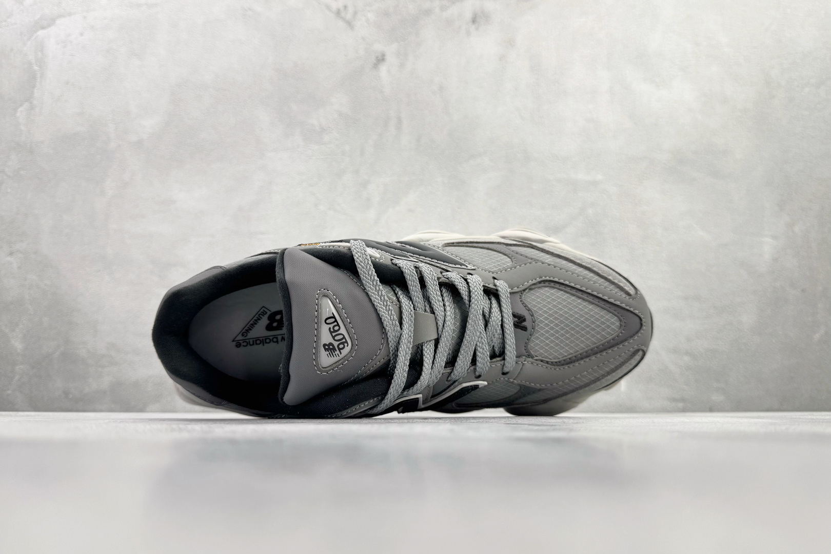 240 大厂出品 New Balance NB 9060 灰色 U9060ORB-Chinese UA Cheap High Quatity Brand Clothes Bags handbags Sneakers wholesale wholesaler seller from China Factory suppliers Fashion Clothing Shoes best Quality Beautiful Price 240 大厂出品 New Balance NB 9060 灰色 U9060ORB