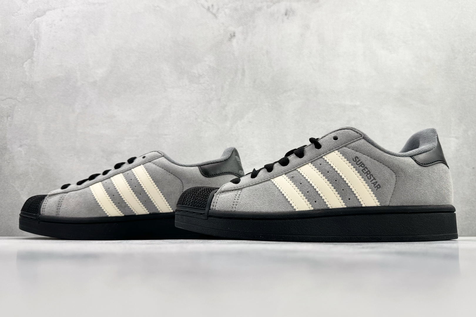 平台专供 adidas originals Superstar 2 灰色 JQ3222-Top High Quatity Cheap Sneakers Fashion Clothing Clothes Bags handbags Shoes of all Brand wholesale With The best Quality And Beautiful Price from China Factory Chinese suppliers wholesaler seller 平台专供 adidas originals Superstar 2 灰色 JQ3222