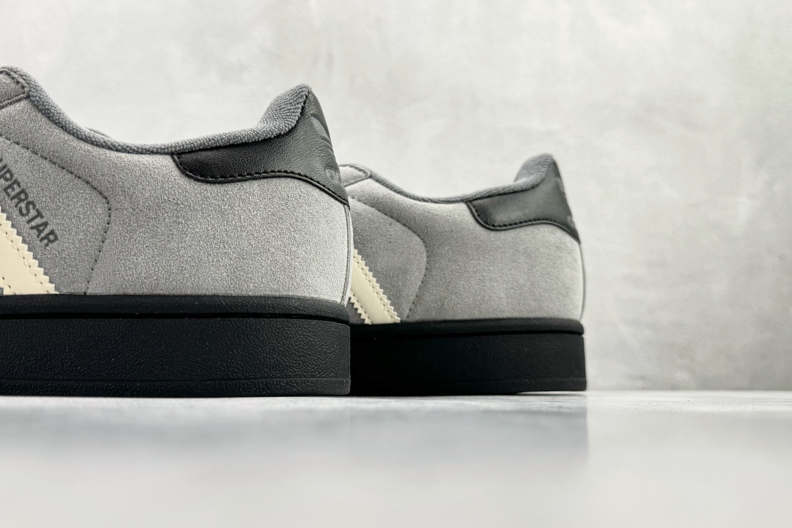 平台专供 adidas originals Superstar 2 灰色 JQ3222-Top High Quatity Cheap Sneakers Fashion Clothing Clothes Bags handbags Shoes of all Brand wholesale With The best Quality And Beautiful Price from China Factory Chinese suppliers wholesaler seller 平台专供 adidas originals Superstar 2 灰色 JQ3222