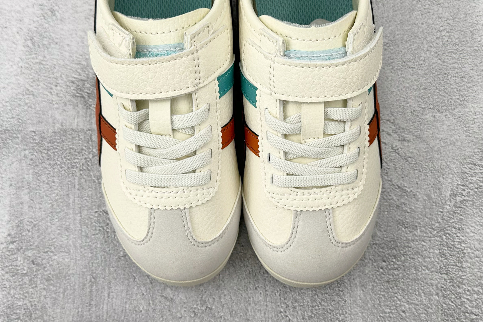 140 纯原平台特供 Onitsuka Tiger鬼塚虎 MEXICO 66 PS 童鞋 米蓝棕 C4D4L-Chinese UA Cheap High Quatity Brand Clothes Bags handbags Sneakers wholesale wholesaler seller from China Factory suppliers Fashion Clothing Shoes best Quality Beautiful Price 140 纯原平台特供 Onitsuka Tiger鬼塚虎 MEXICO 66 PS 童鞋 米蓝棕 C4D4L