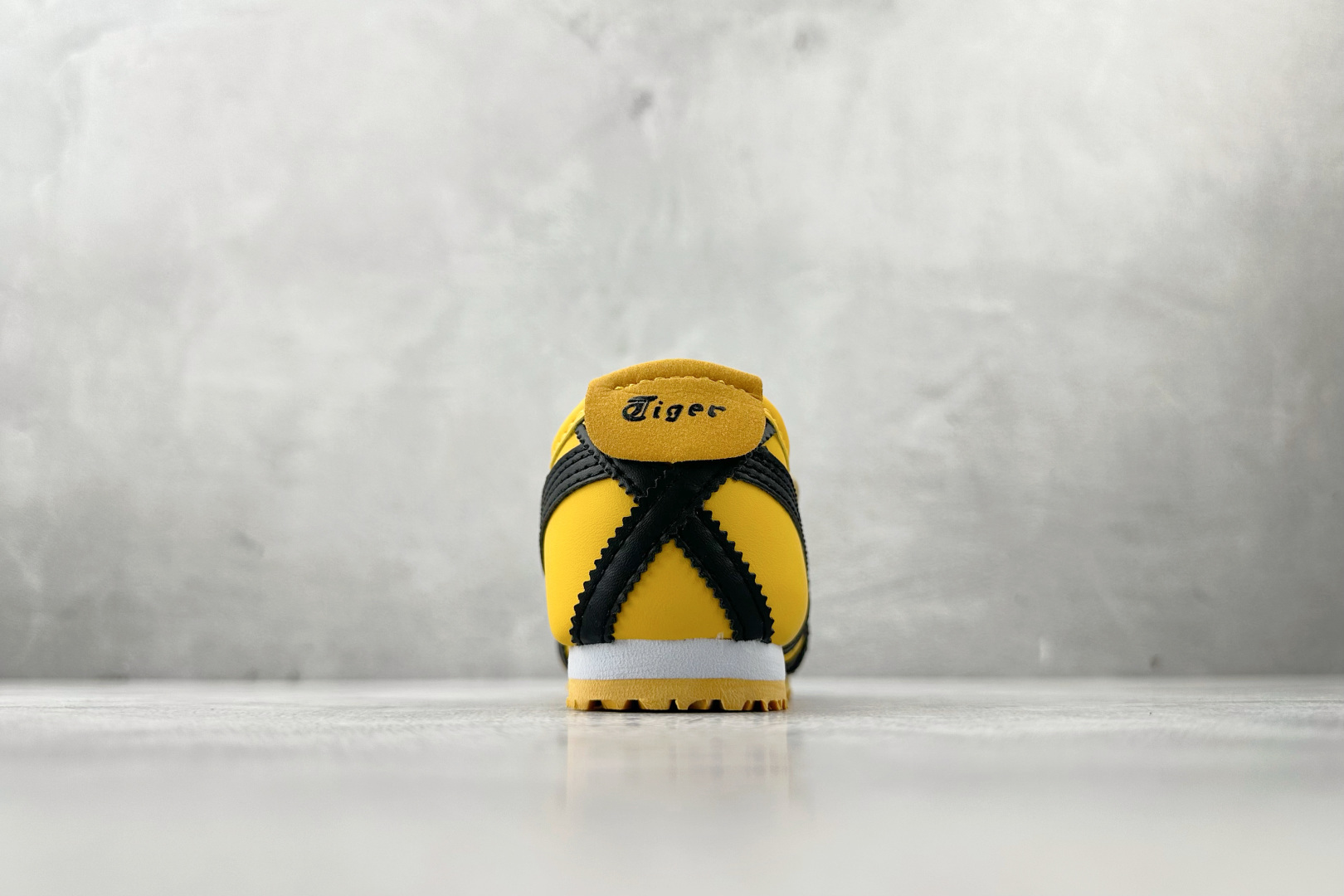 140 纯原平台特供 Onitsuka Tiger鬼塚虎 MEXICO 66 PS 童鞋 黄色 C4D4L