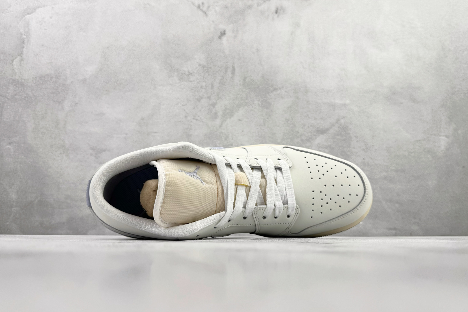 200 综合版 Jordan Air Jordan 1 LOW 白蓝 DC0774-106