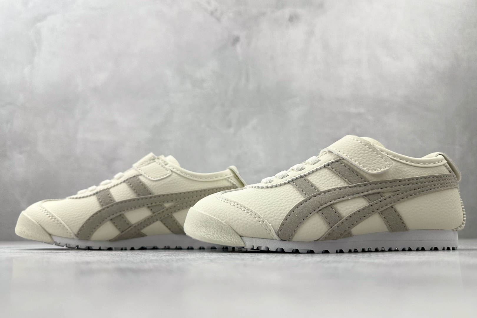 140 纯原平台特供 Onitsuka Tiger鬼塚虎 MEXICO 66 PS 童鞋 米白灰 C4D4L