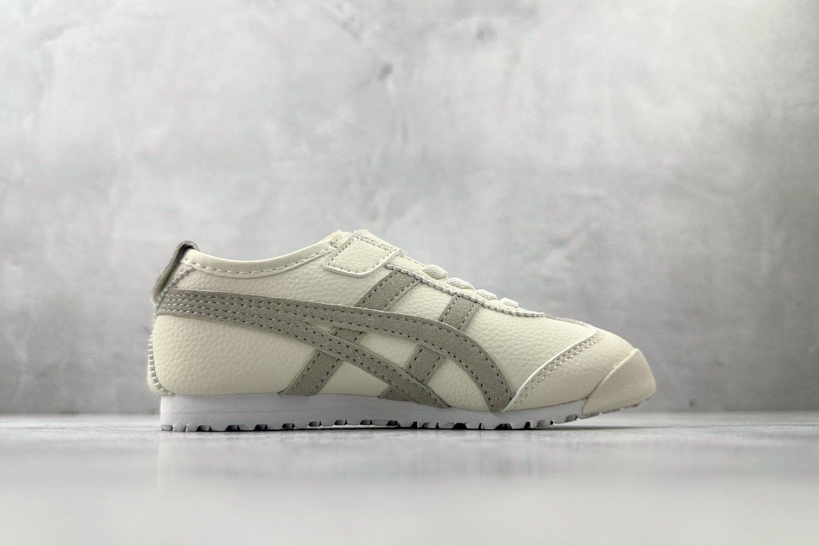140 纯原平台特供 Onitsuka Tiger鬼塚虎 MEXICO 66 PS 童鞋 米白灰 C4D4L