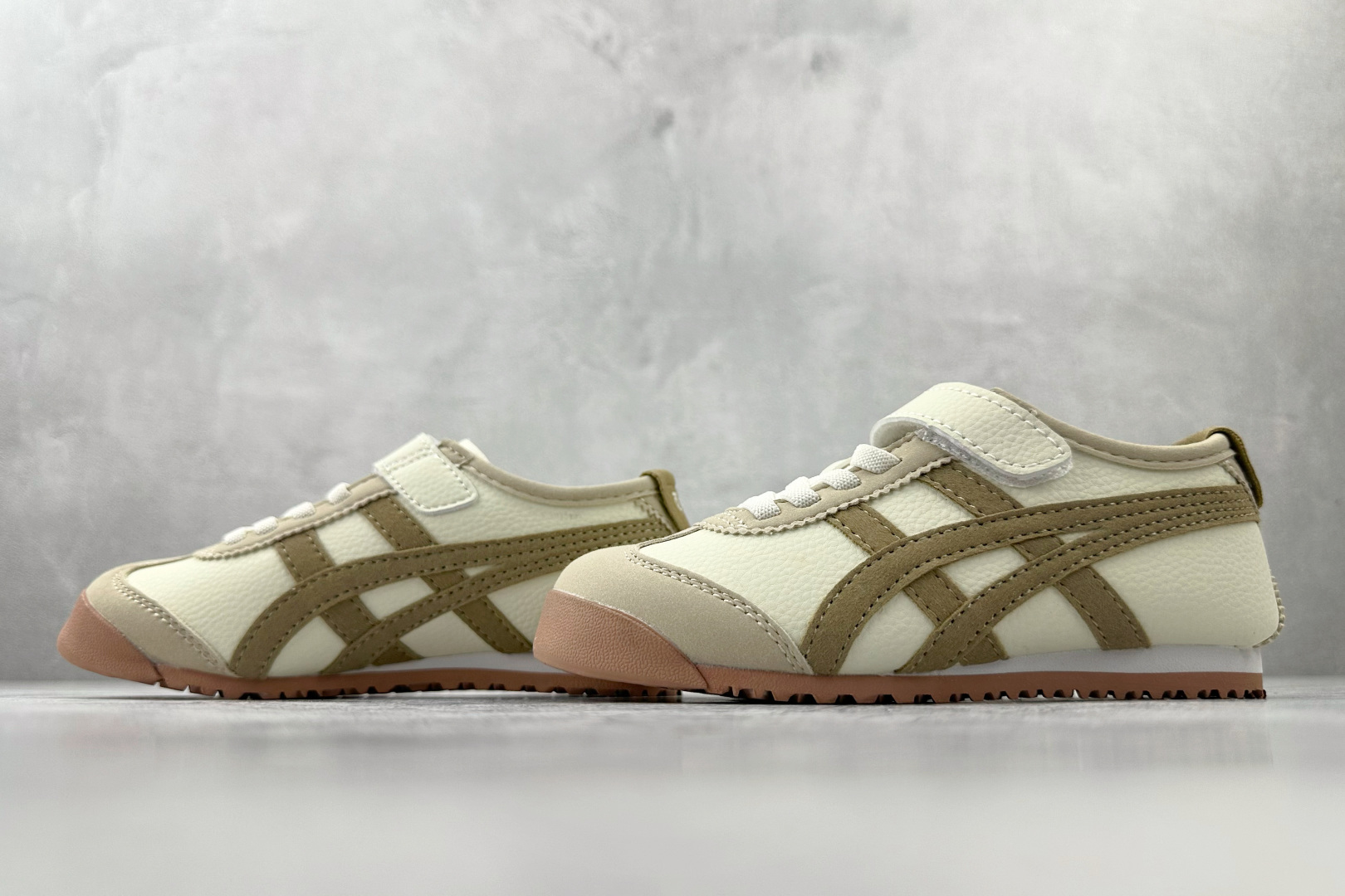 140 纯原平台特供 Onitsuka Tiger鬼塚虎 MEXICO 66 PS 童鞋 灰棕 C4D4L
