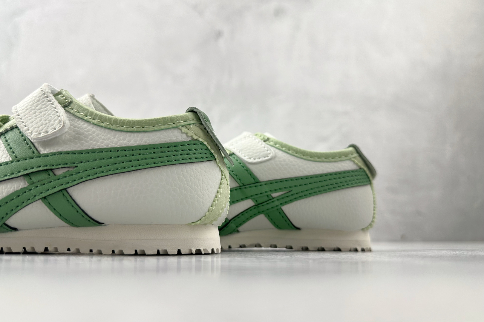 140 纯原平台特供 Onitsuka Tiger鬼塚虎 MEXICO 66 PS 童鞋 苹果绿 C4D4L