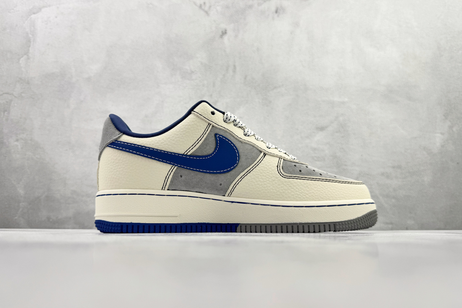 260 Nike Air Force 1 Low 蓝白 XL1979-123
