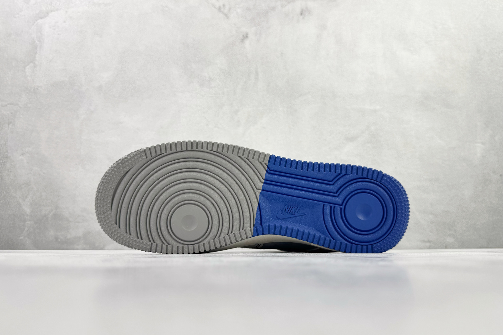 260 Nike Air Force 1 Low 蓝白 XL1979-123