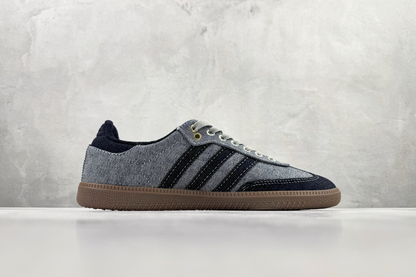 150 出口订单 adidas originals Samba 黑灰 KJ8859-Chinese UA Cheap High Quatity Brand Clothes Bags handbags Sneakers wholesale wholesaler seller from China Factory suppliers Fashion Clothing Shoes best Quality Beautiful Price 150 出口订单 adidas originals Samba 黑灰 KJ8859