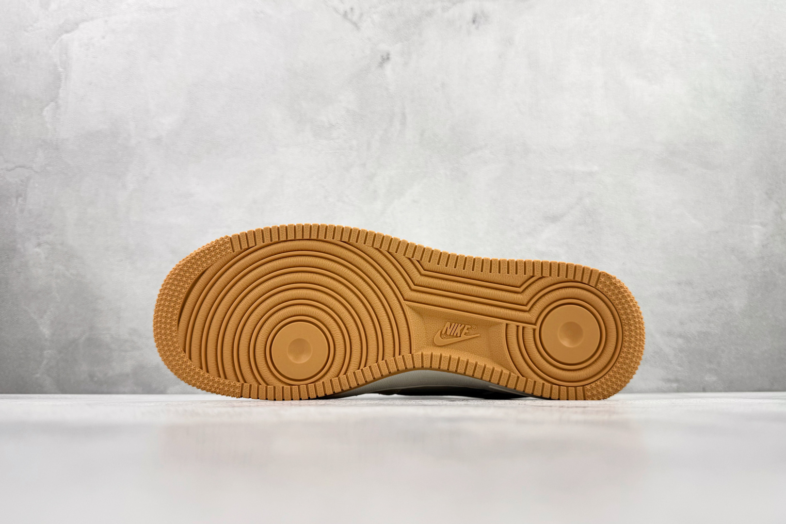 Nike Air Force 1'07 WB 米白 FQ6965-700