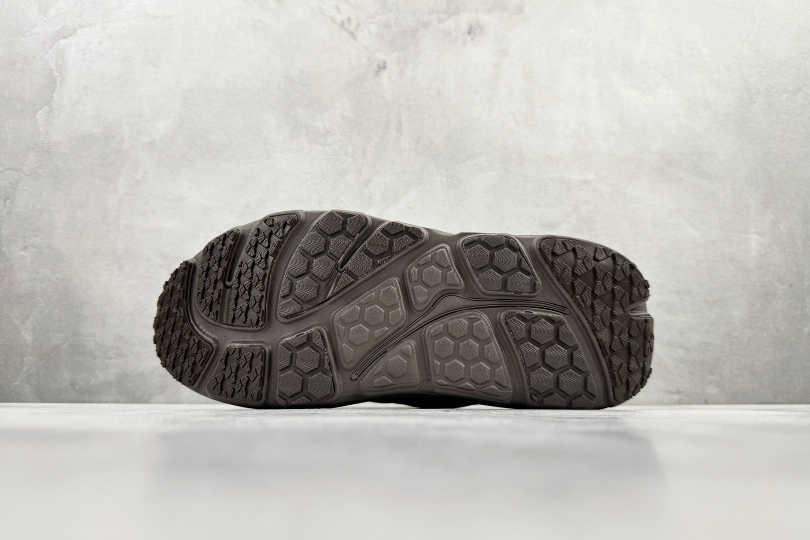 平台专供 MARNI x HOKA ONE ONE Bondi B3LS 黑色 1170631-BRKN