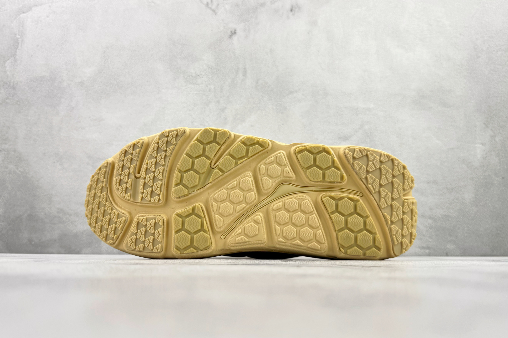 平台专供 MARNI x HOKA ONE ONE Bondi B3LS 黄色 1170631-STRW