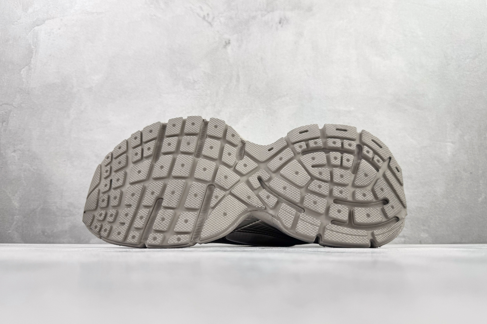 320 全套数据私模 Balenciaga巴黎世家 3XL PU 灰色 734734WXLCR