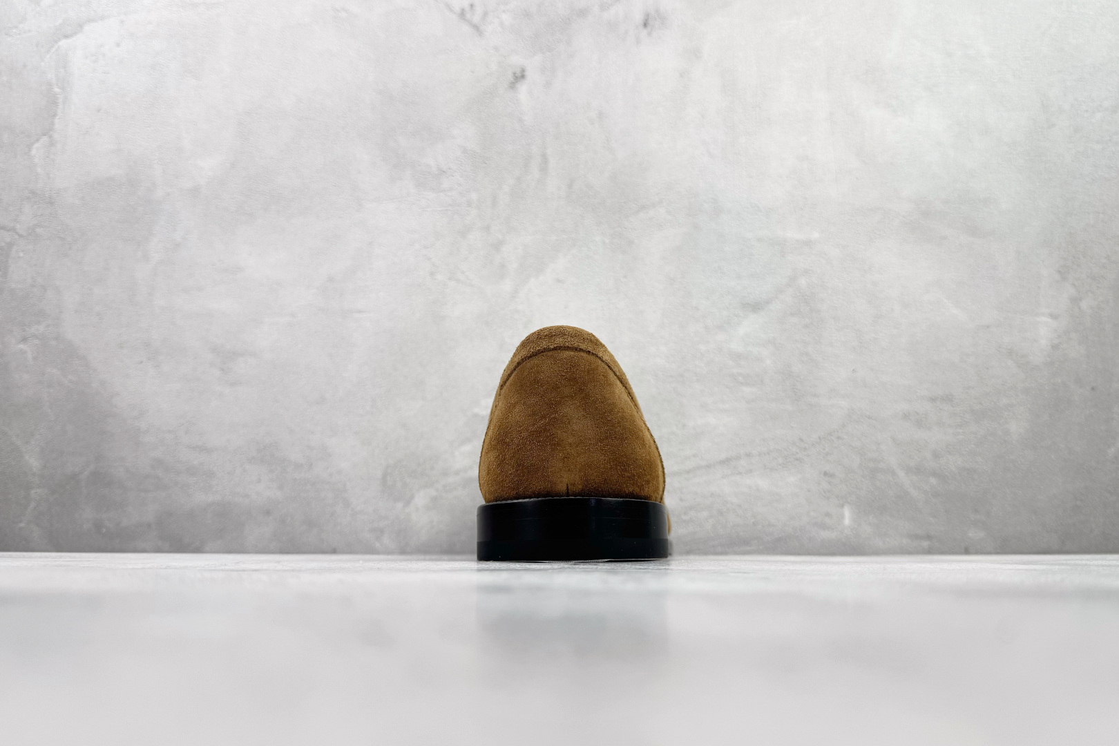 530 LOEWE罗意威 Campo 棕色 M816290X14-8377-Chinese UA Cheap High Quatity Brand Clothes Bags handbags Sneakers wholesale wholesaler seller from China Factory suppliers Fashion Clothing Shoes best Quality Beautiful Price 530 LOEWE罗意威 Campo 棕色 M816290X14-8377