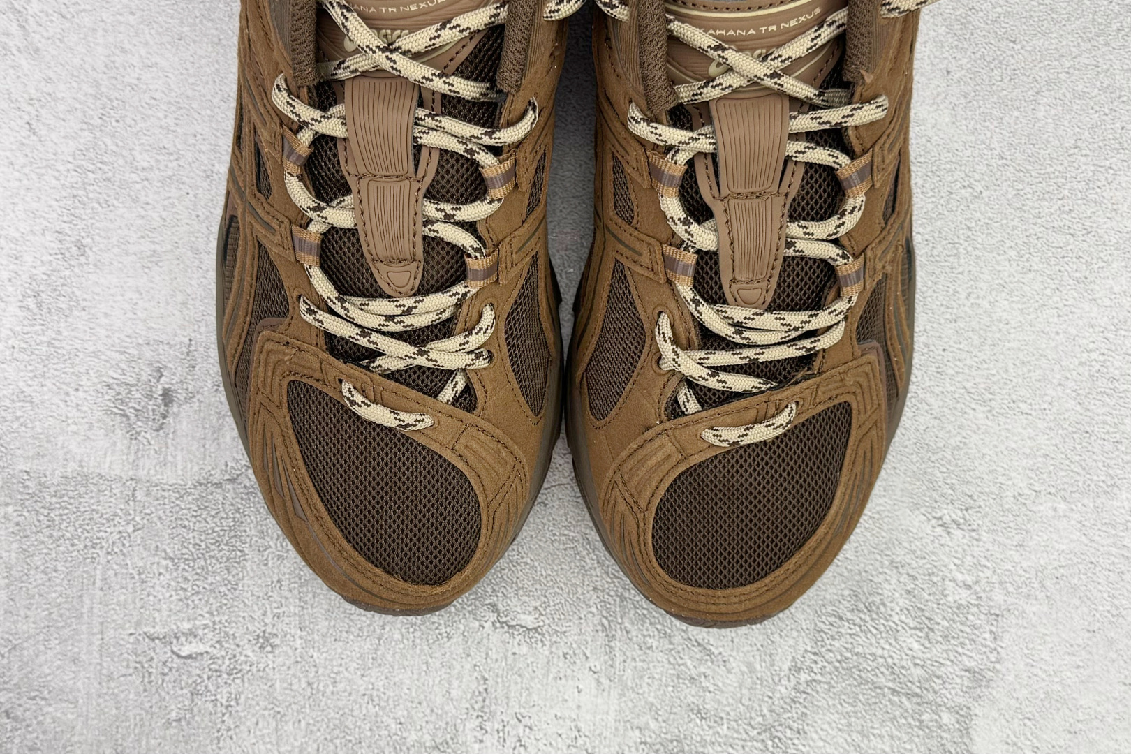 180 ASICS Gel-Kahana TR Nexus 棕色 1203B123-200