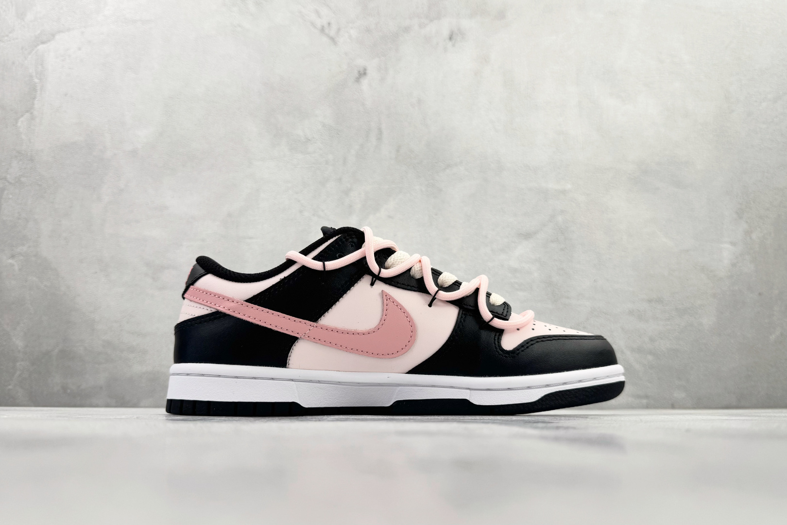 定制球鞋 Nike Dunk 莓莓熊 黑粉 DD1503-101