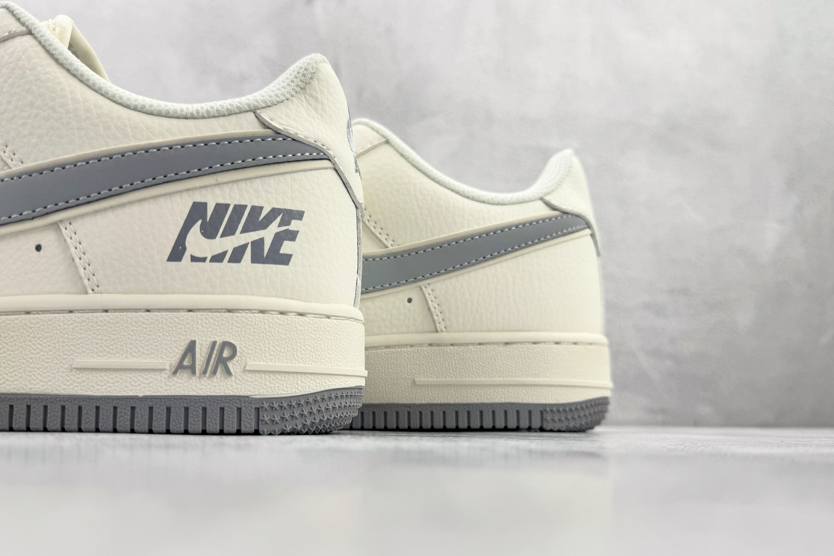 Nike Air Force 1'07 WB 米白 CS5288-042