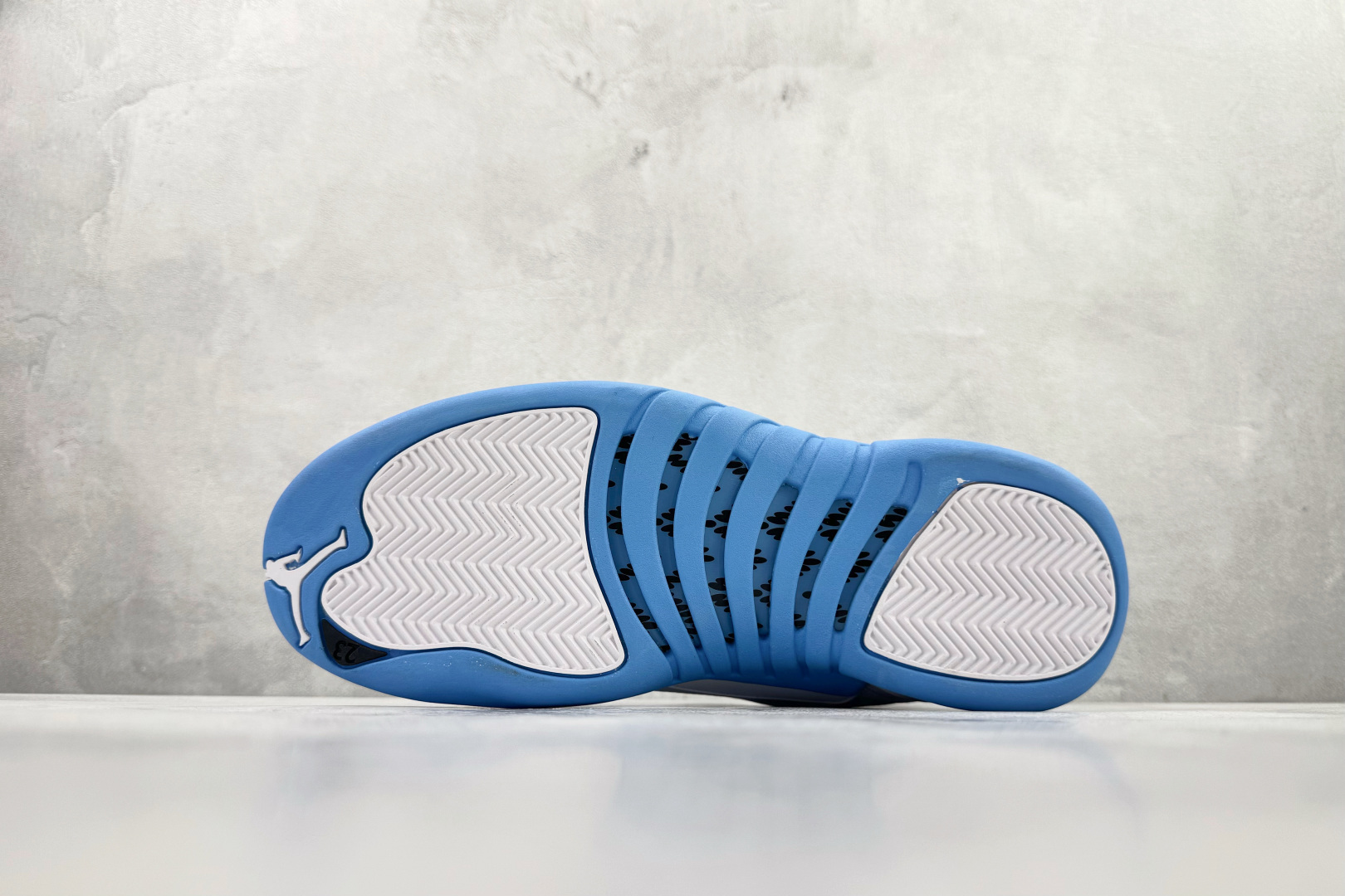 Jordan Air Jordan 12 Retro Melo 北卡蓝 136001-142