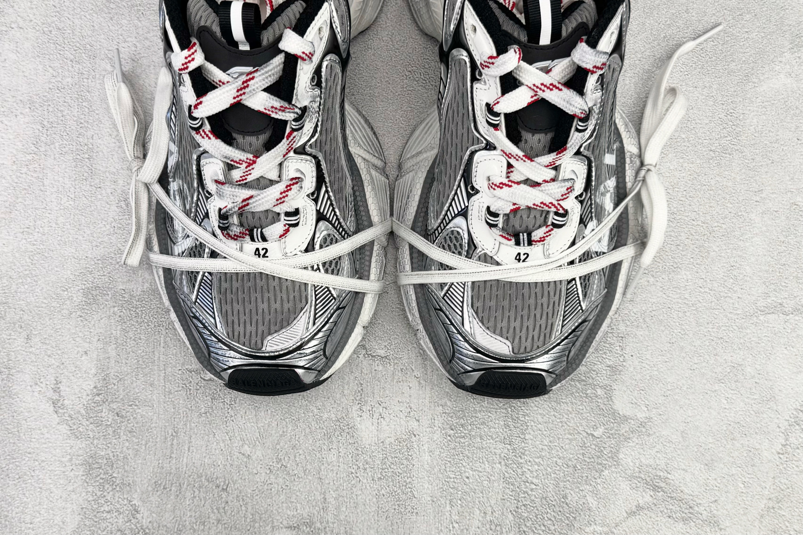 430 代购版 Balenciaga巴黎世家 3XL 白灰 840090W3XSG