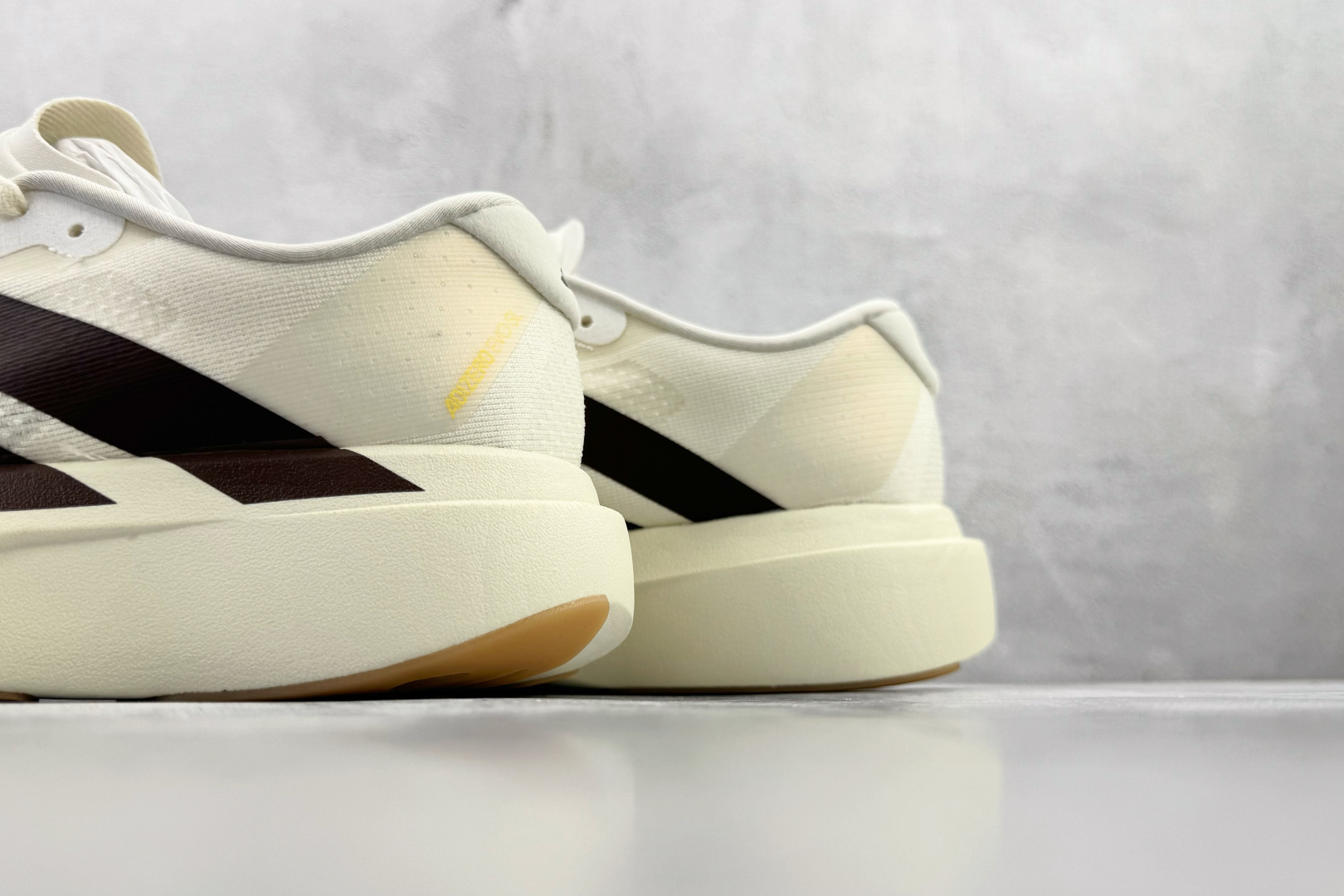 adidas Adizero Evo SL 白棕 Kk1348