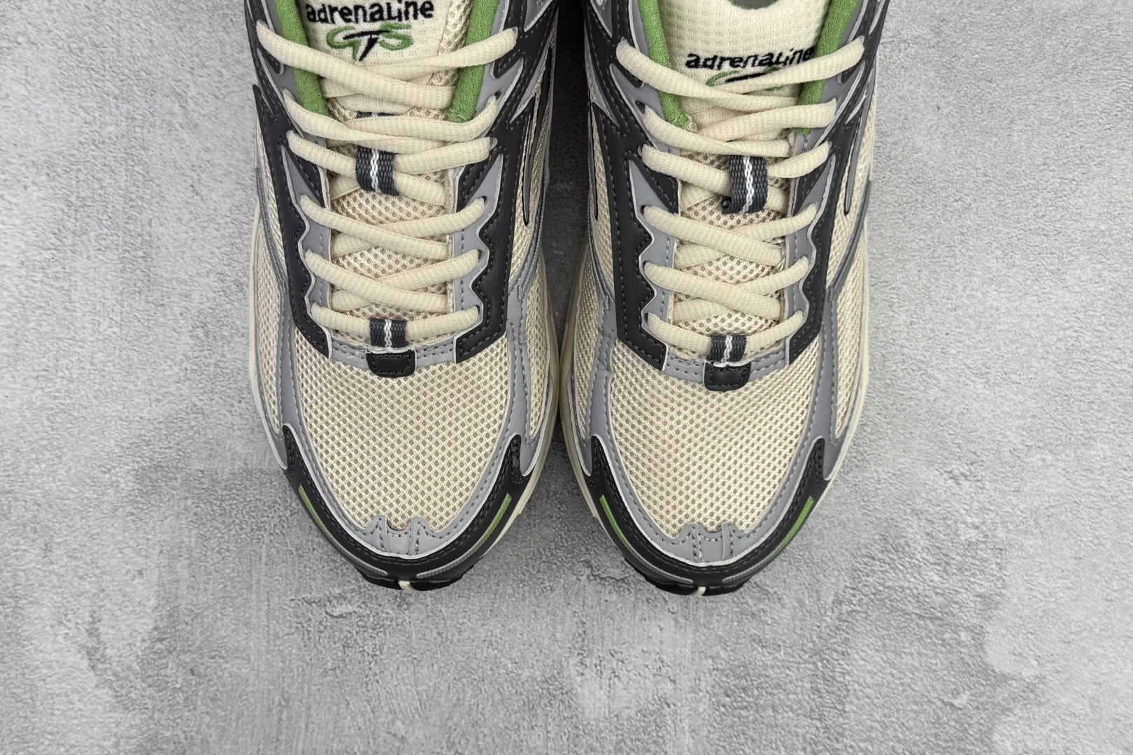 东南亚订单 staple x Brooks布鲁克斯 Adrenaline GTS 4 白绿 1104851D393