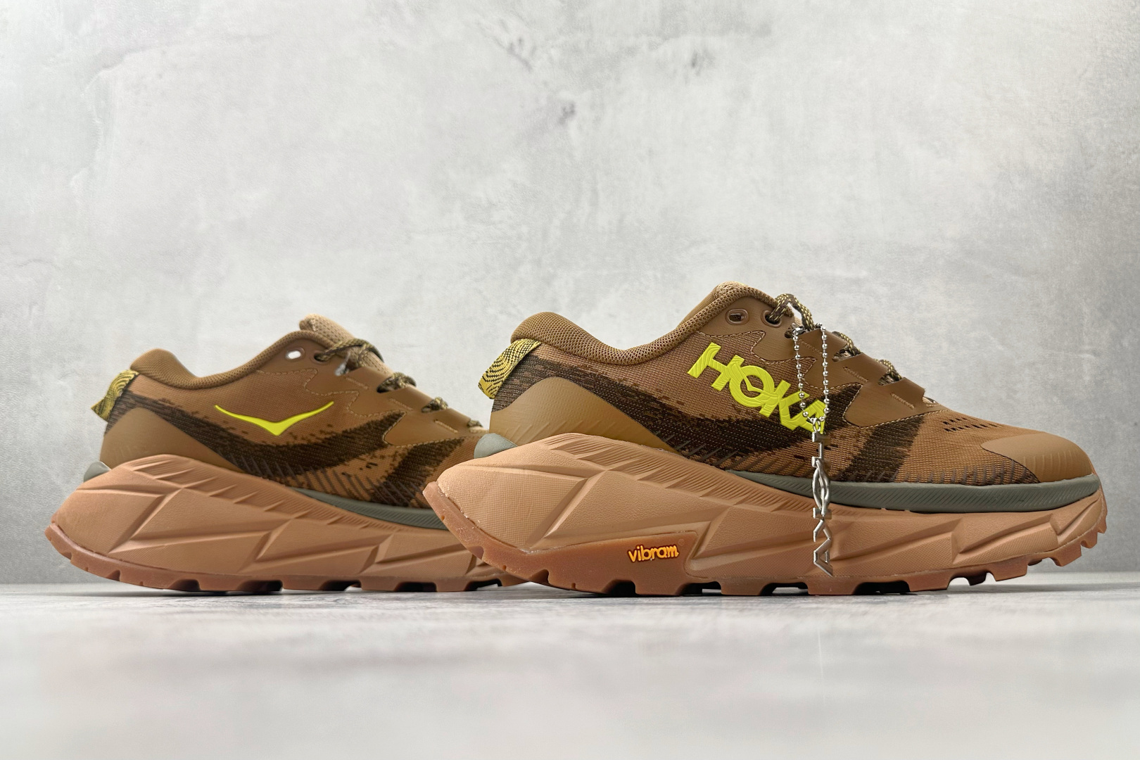 190 平台专供 HOKA ONE ONE SKY Float X 小麦棕 1141610-HYW