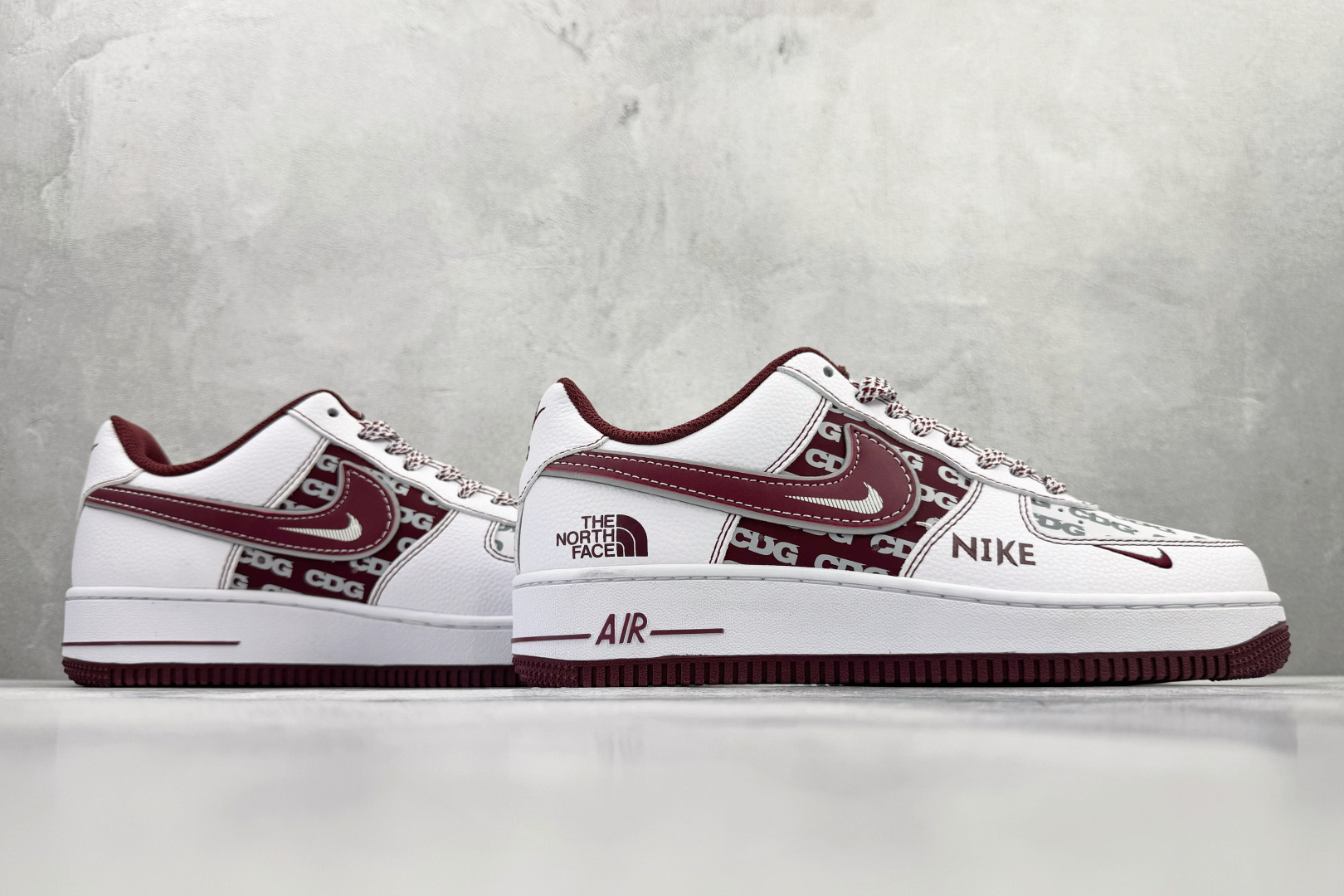 260 Nike Air Force 1'07 LX 白红 SU2305-218