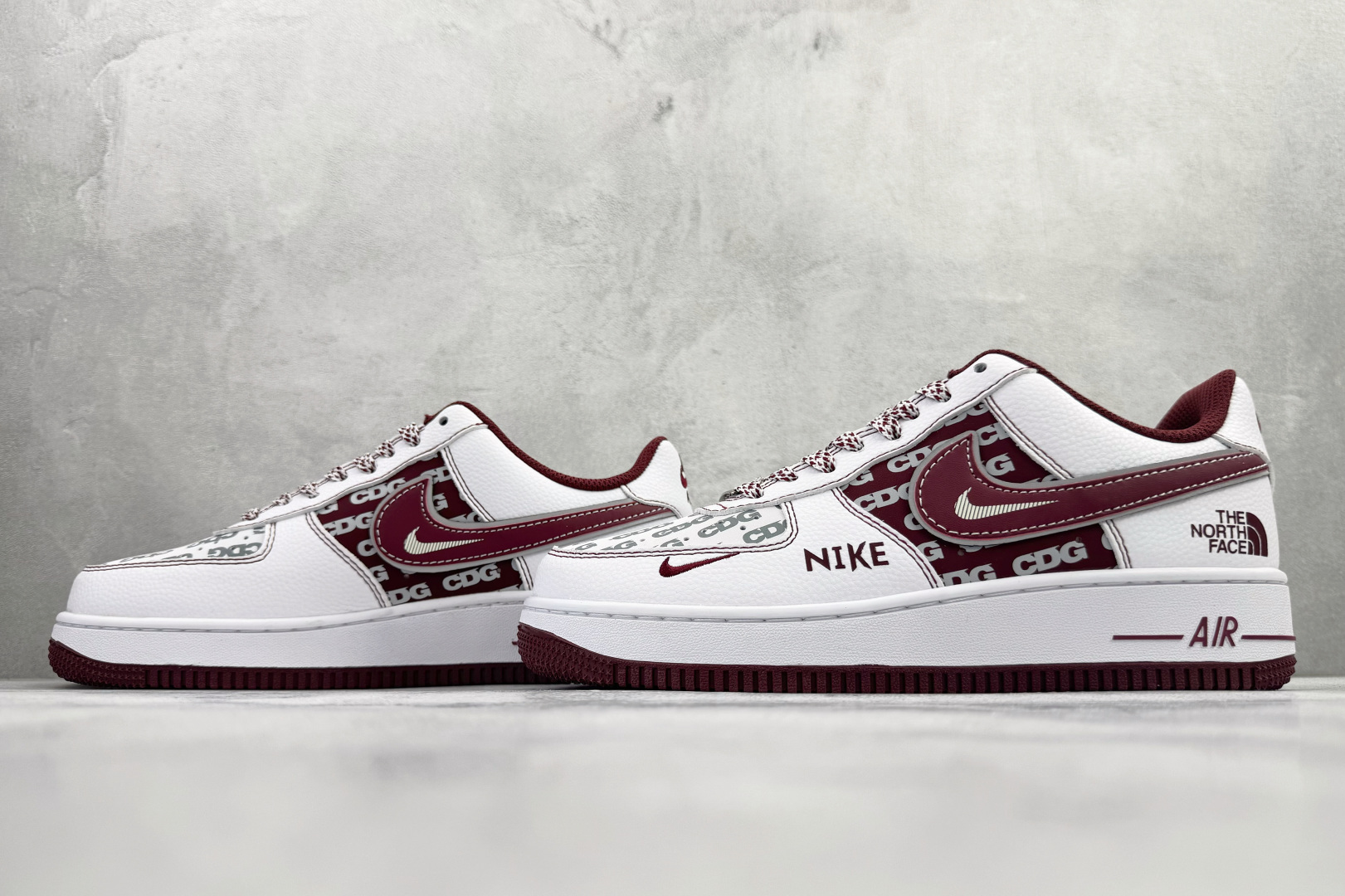 260 Nike Air Force 1'07 LX 白红 SU2305-218