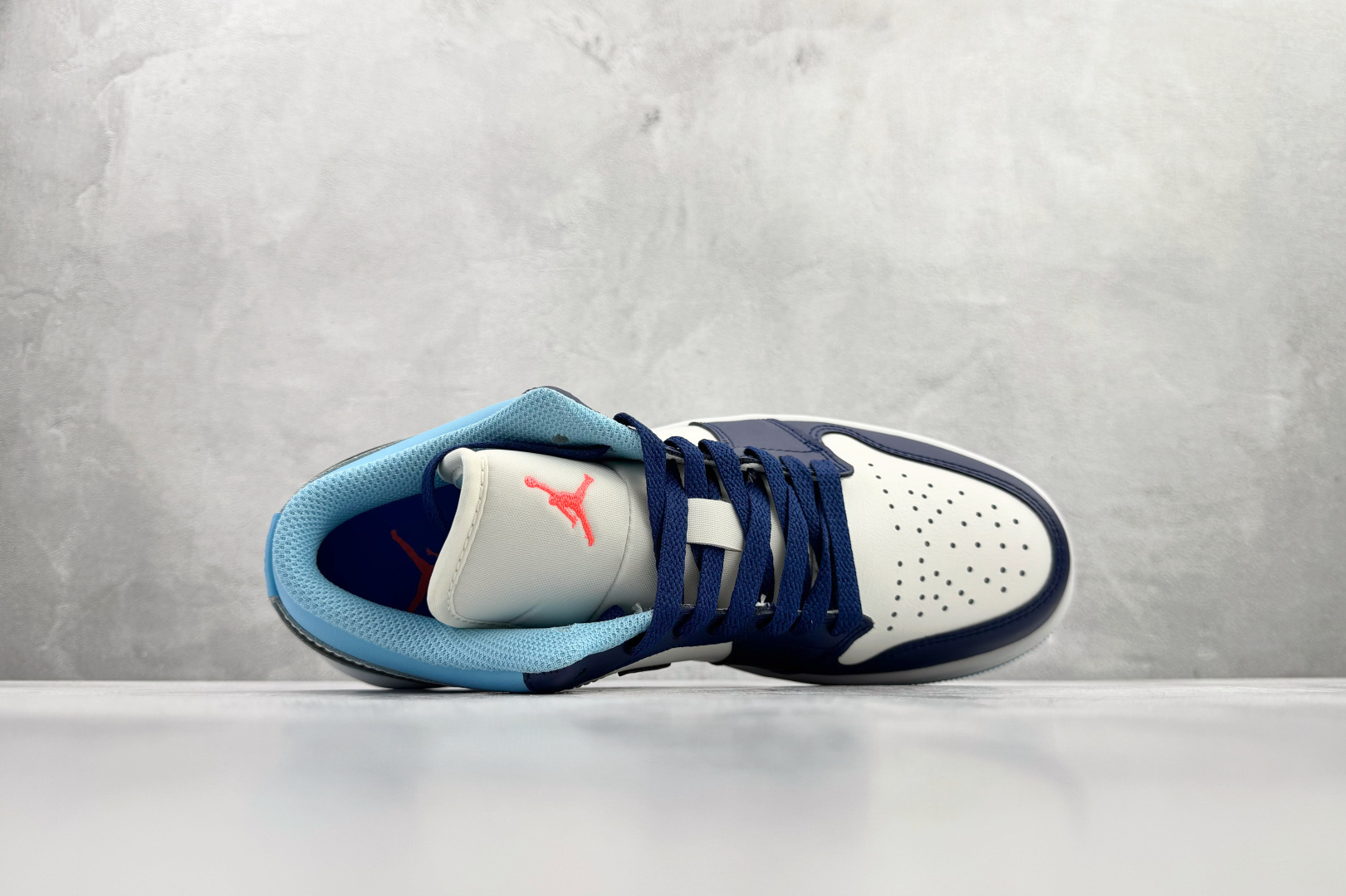 240 Jordan Air Jordan 1 Low 白蓝 553558-149