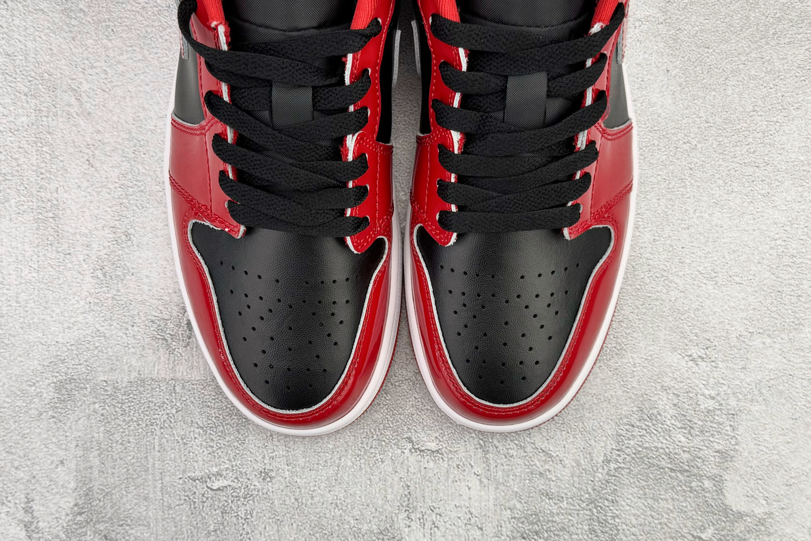 240 Jordan Air Jordan 1 Low SE 黑红 553558-006