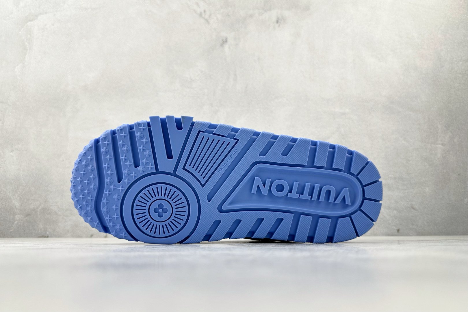 480 LOUIS VUITTTrainer Maxi 小胖丁 蓝白 1ACWHU