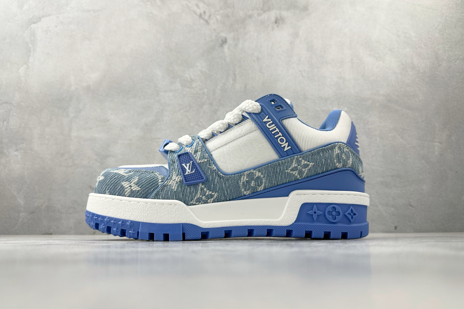 480 LOUIS VUITTTrainer Maxi 小胖丁 蓝白 1ACWHU