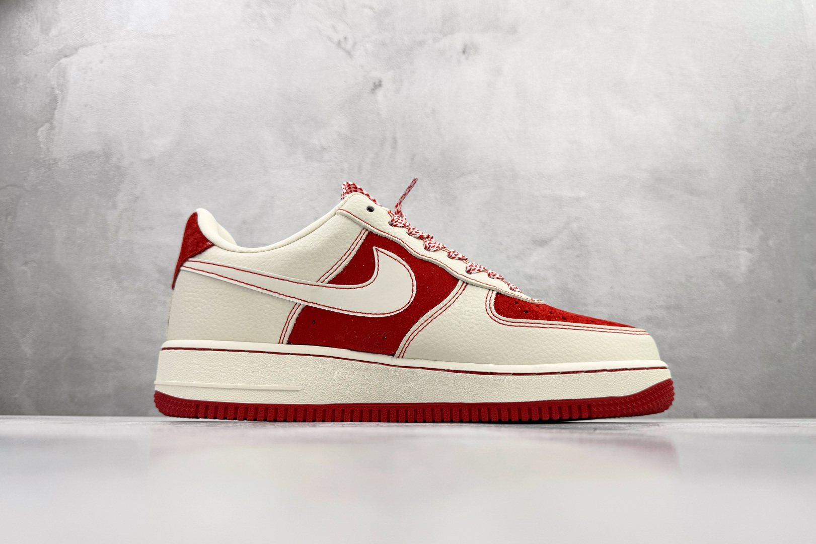 260 Nike Air Force 1 Low 白红 XL1979-133