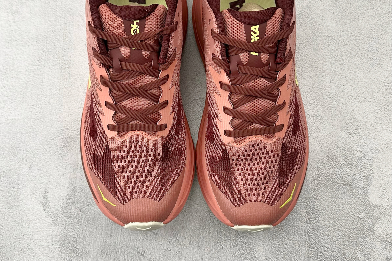 190 平台专供 HOKA ONE ONE Challenger 8 红色 1168717