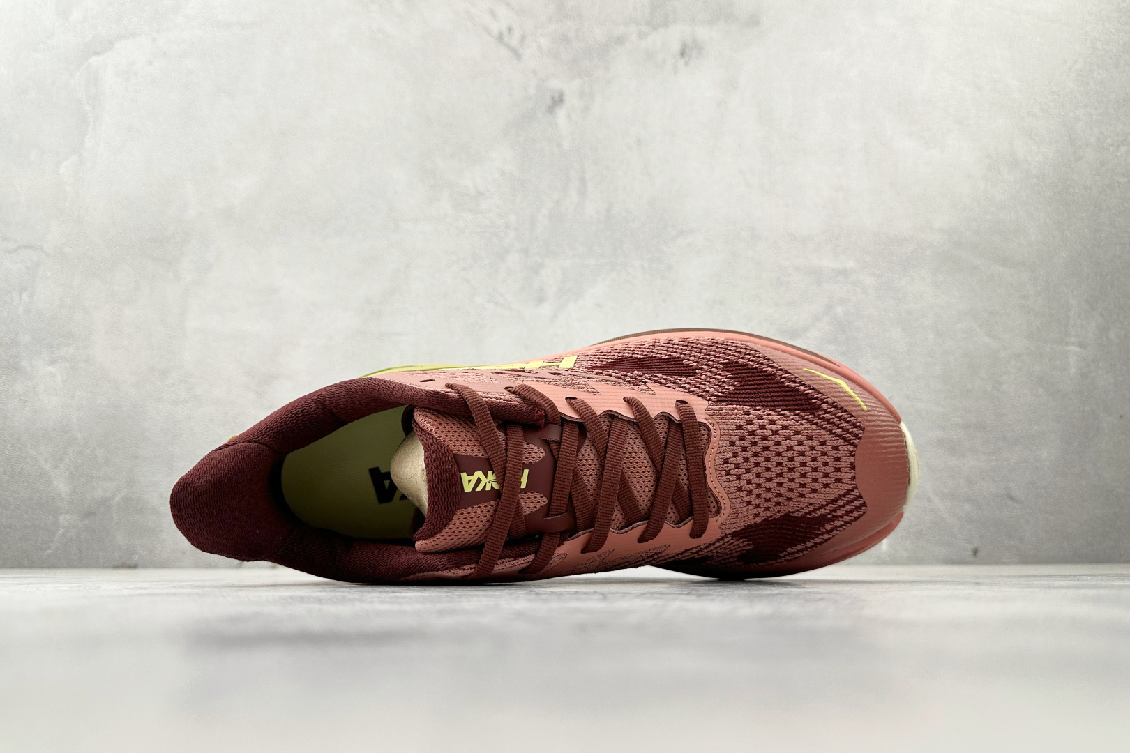 190 平台专供 HOKA ONE ONE Challenger 8 红色 1168717