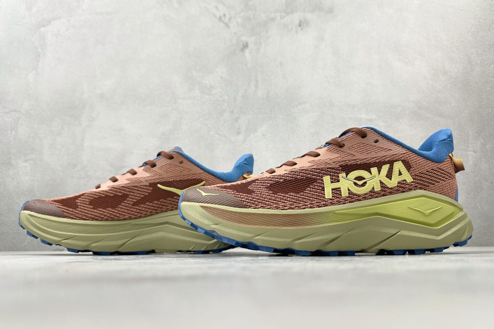190 平台专供 HOKA ONE ONE Challenger 8 暗红色 1168716-MPLC