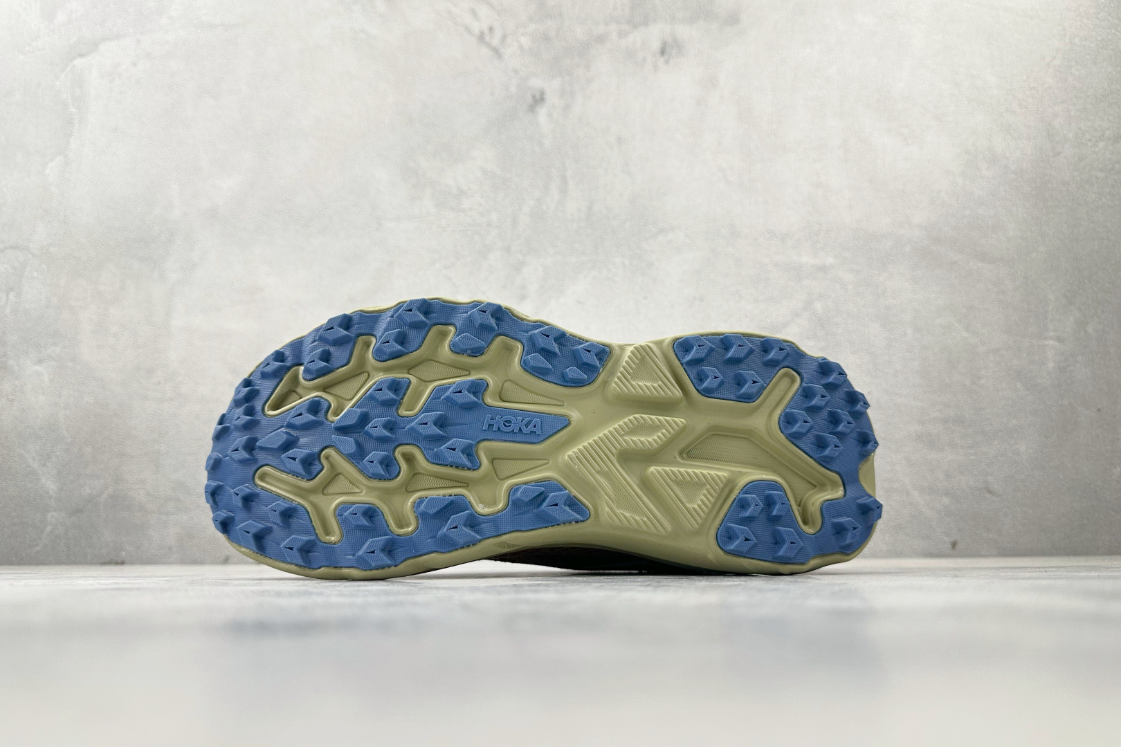 190 平台专供 HOKA ONE ONE Challenger 8 暗红色 1168716-MPLC