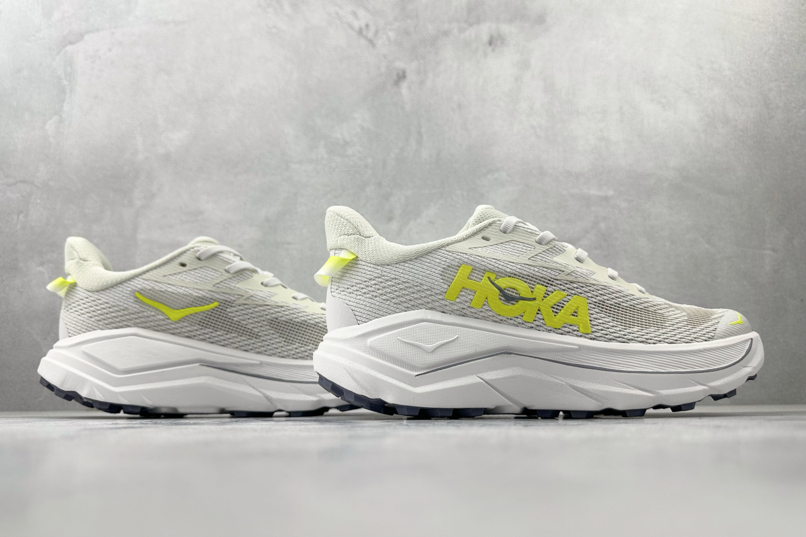 190 平台专供 HOKA ONE ONE Challenger 8 白绿色 1168716-WNH