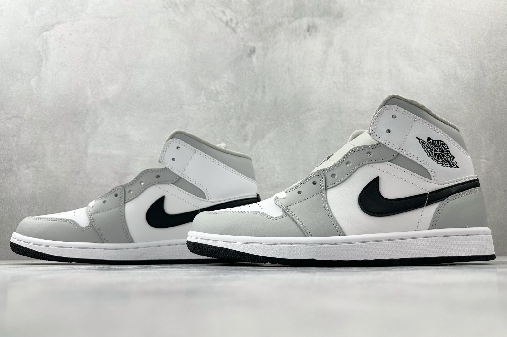 260 Jordan Air Jordan 1 烟灰 BQ6472-015