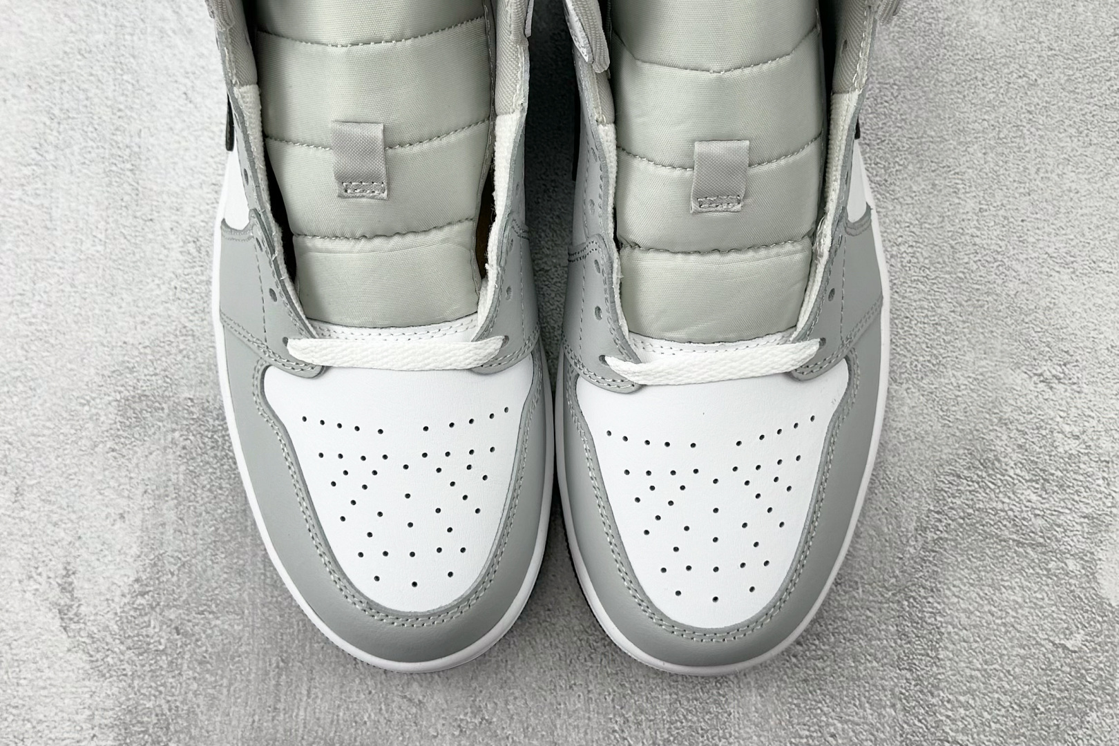 260 Jordan Air Jordan 1 烟灰 BQ6472-015