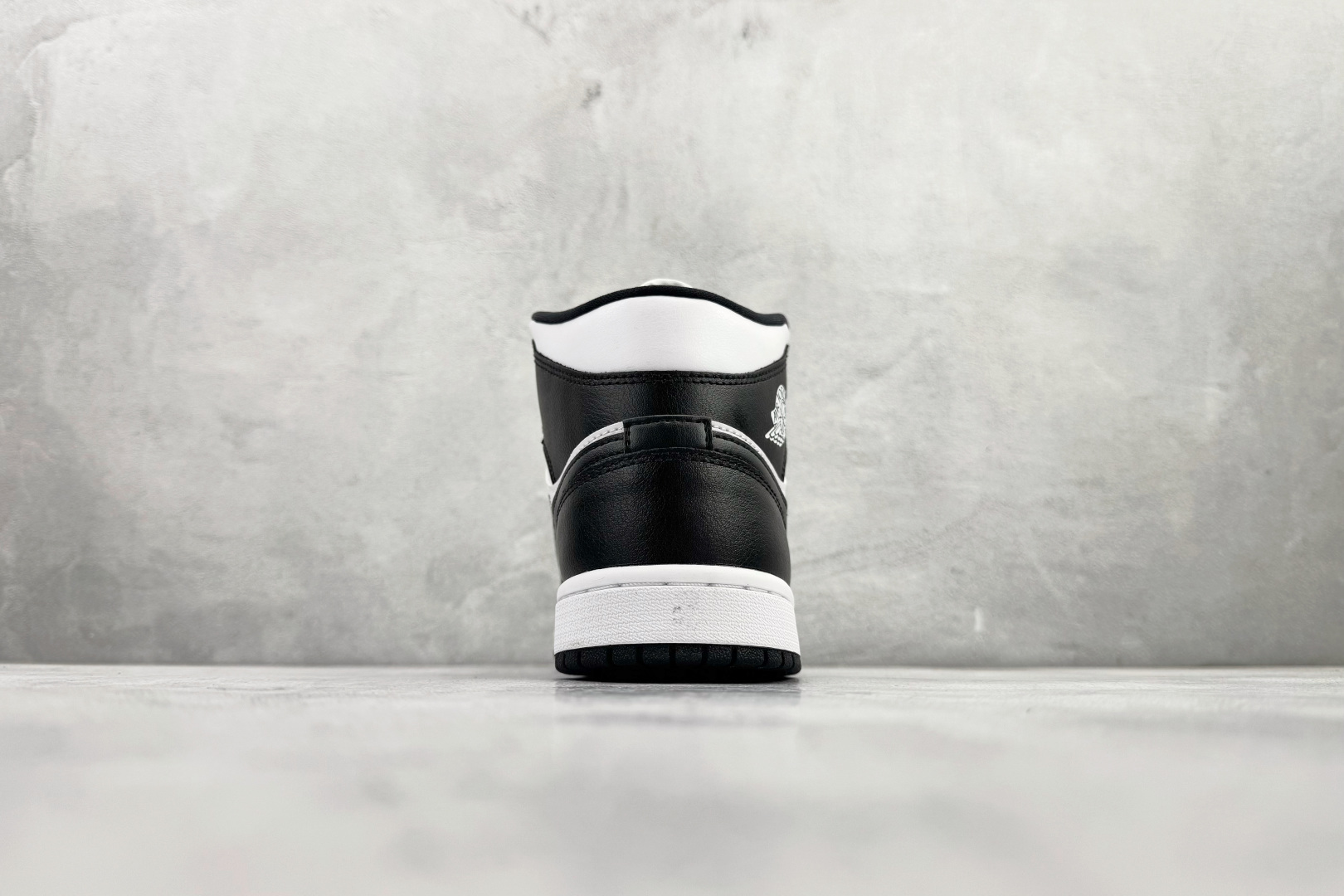 260 Jordan Air Jordan 1 Mid Black White Panda黑白色 DV0991-101