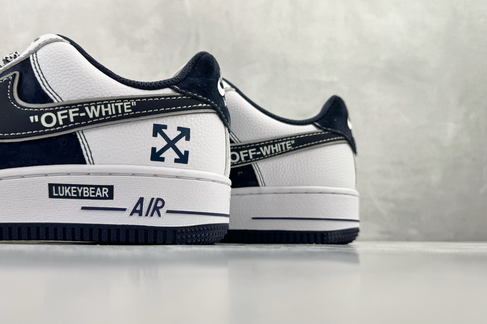 260 Nike Air Force 1'07 LX “OFF WHITE ” 蓝白 HV5999-002